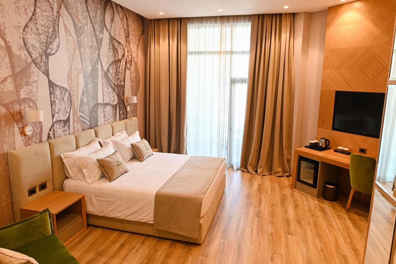 White Hill Hotel, & Conferences 酒店 4*