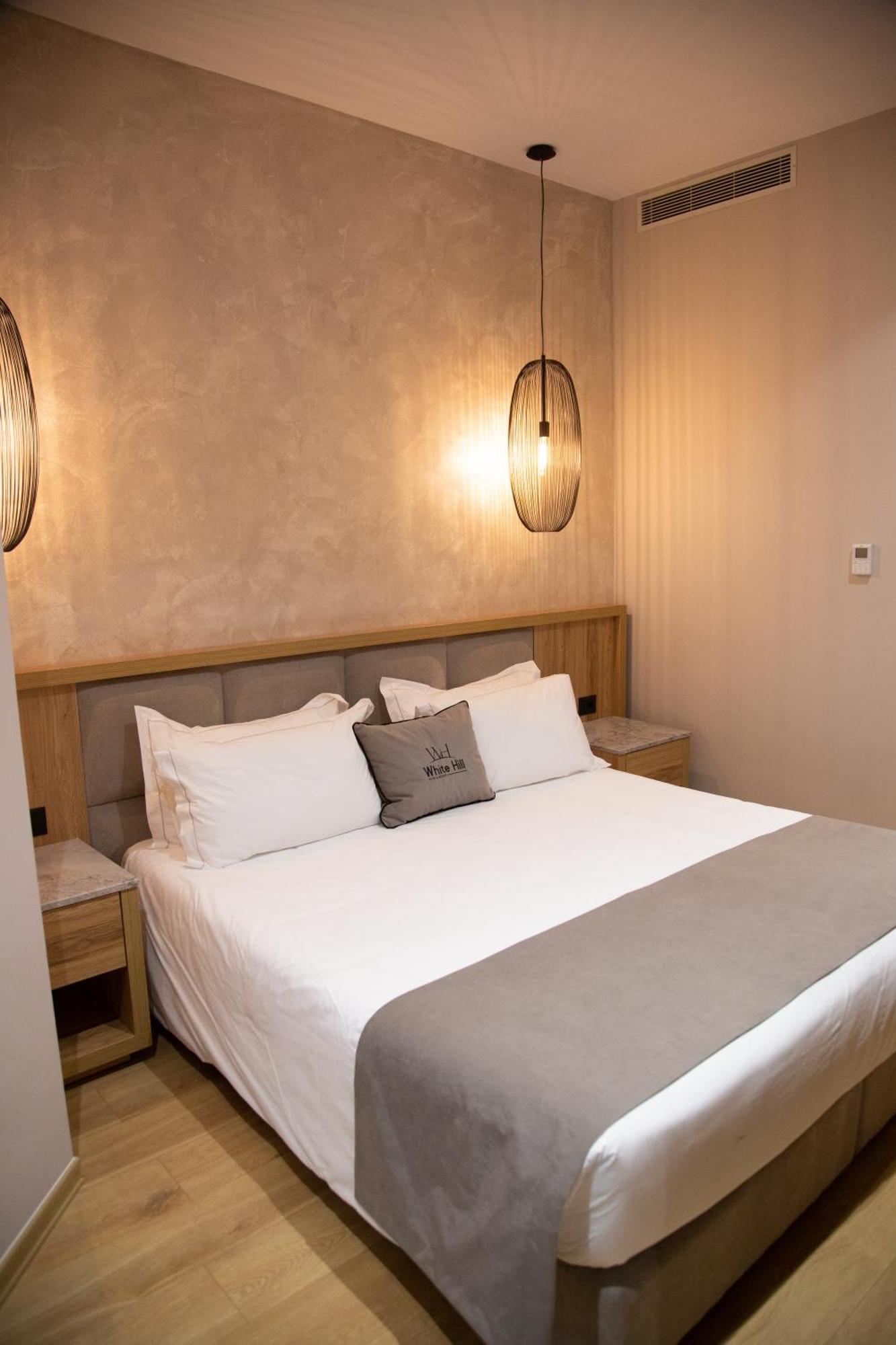 White Hill Hotel, & Conferences 酒店